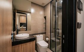 Tropical House - New Apartment At Delasol